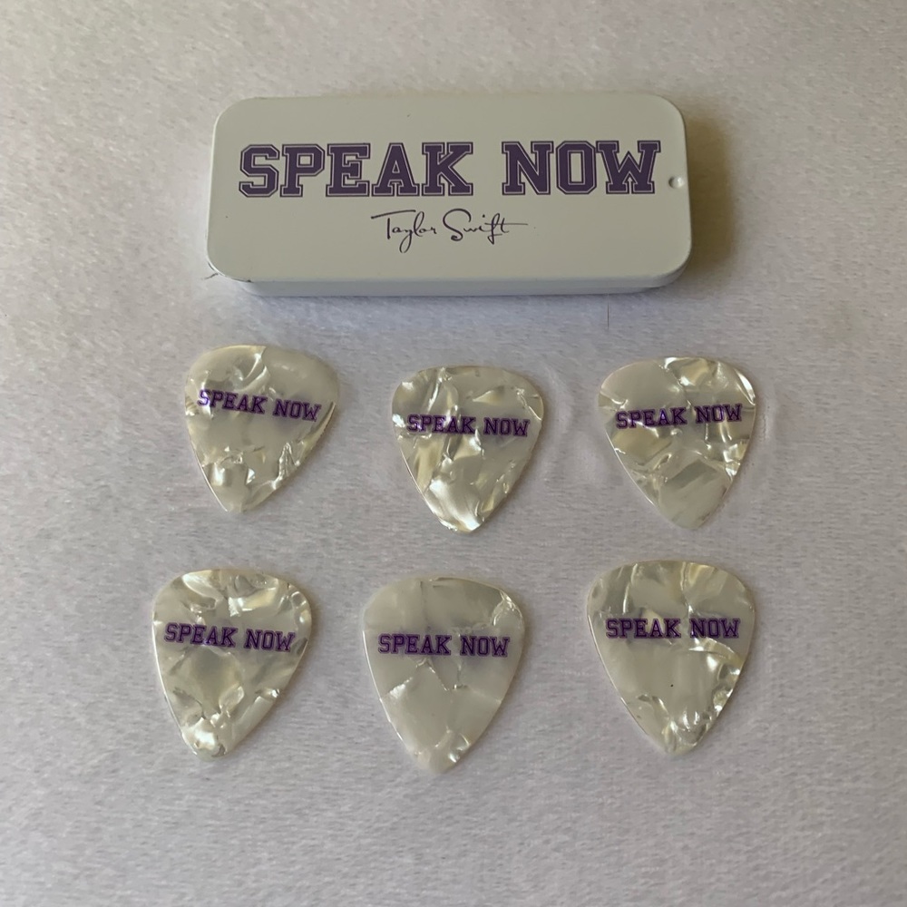 Taylor Swift Speak Now Guitar Picks